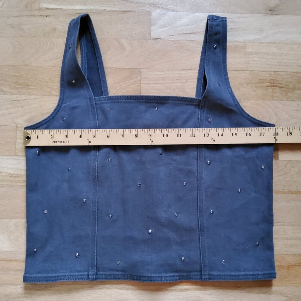 NWOT Bar III Women's Denim Beaded Sleeveless Crop Top Size M.